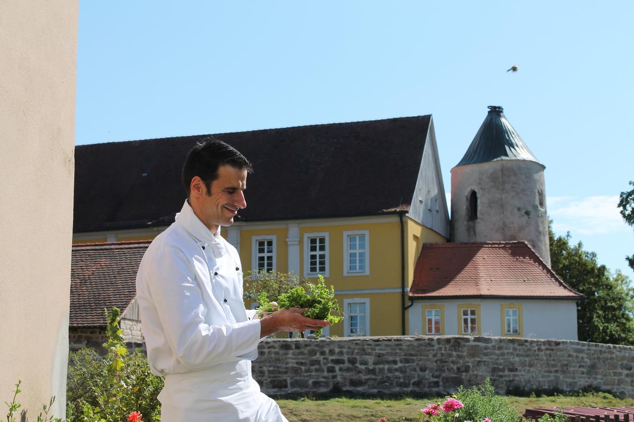 Hotel-Gasthof Zum Hirschen Durrwangen Exterior photo